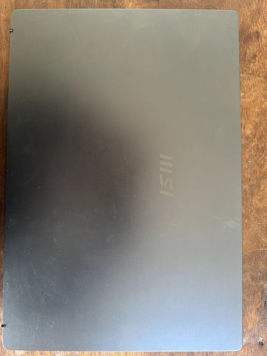 MSI Modern 14 Portable [i7-1165G7, 16GB RAM, 1TB SSD] - Like New64283952679810121