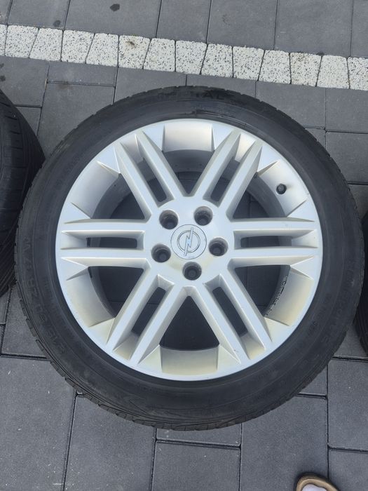 Sprzedam koła 5x110 17 felgi 215 50 17 uniroyal  opel saab