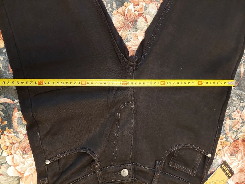 Джинси  штани дуже теплі нові на флісі