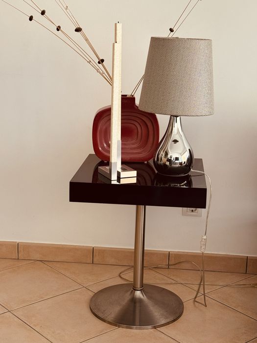 Mesa de apoio preta