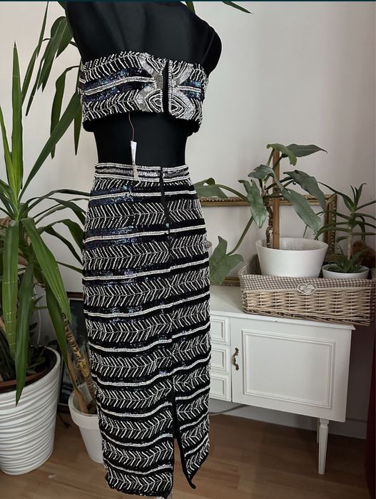 Czarna cekinowa bluzka crop Top zdobiony L 40 asos luxe