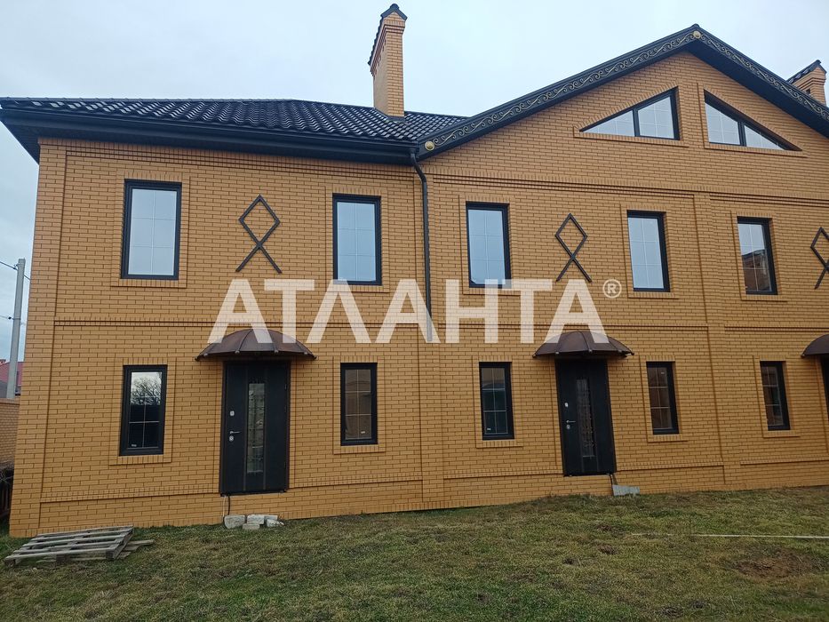 Продам таунхаус в Лесках