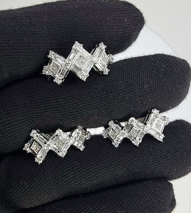 Набор  с бриллиантами