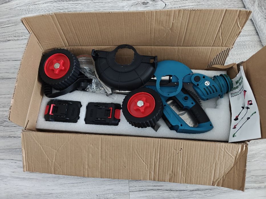 Podkoszarka bezprzewodowa na baterię akumulatorowa Kosiarka