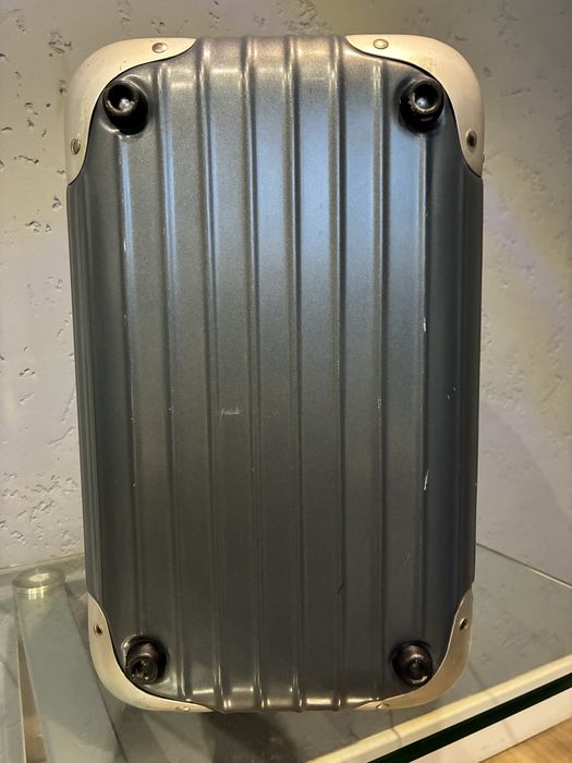 Rimowa kuferek kosmetyczny