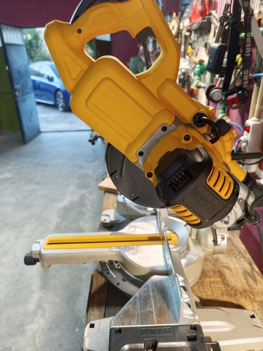 Máquina DeWALT Nova