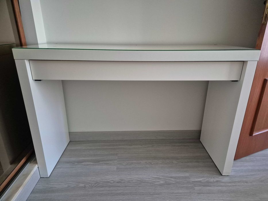 Toucador IKEA MALM
