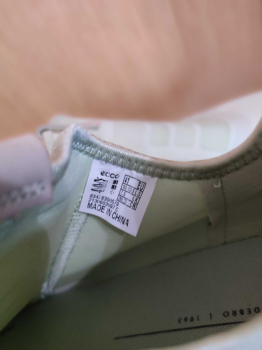 Ecco кросівки кеди оригінал розмір 41