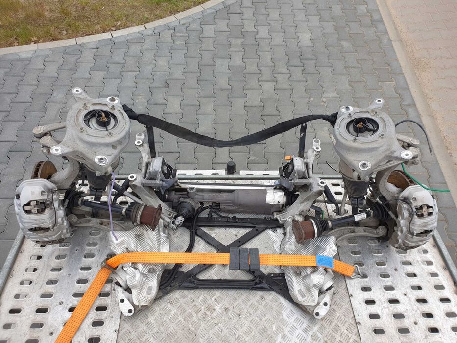 Подвеска передняя задняя Porsche Macan 95B подрамник разборка