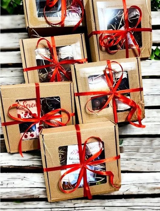 Gotowy kosz prezentowy upominek Podziękowania herbata miód