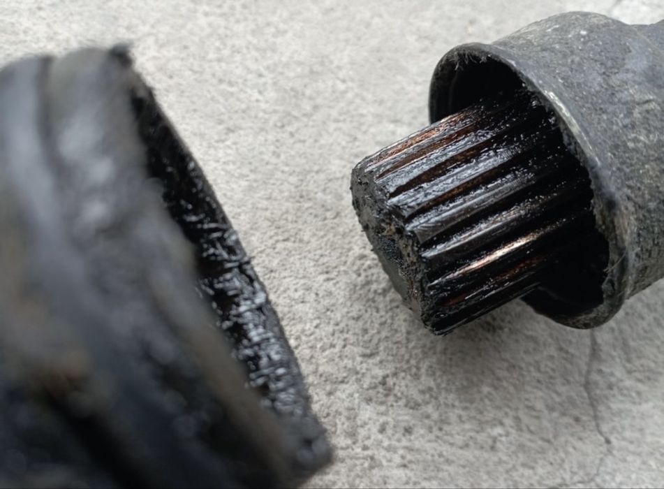 Промвал Volkswagen т4 2.5 Проміжуточна полуось т4 2.5 полувісь 2.5 т4