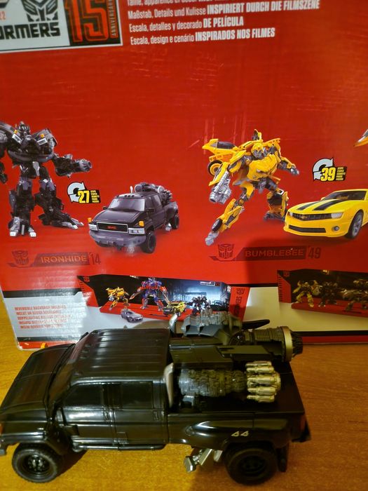 Transformers studio series ironhide
