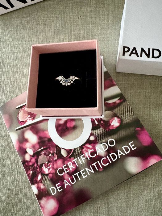 Anel blue sparkling moon pandora