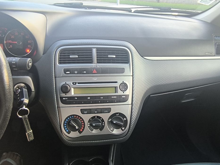 Fiat Punto — fotografia 10