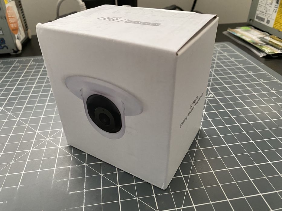 Unify Flex Camera Ceiling Mount - Novo e Selado