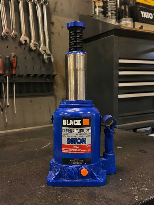 Mocny Lewarek Hydrauliczny Słupkowy 20T