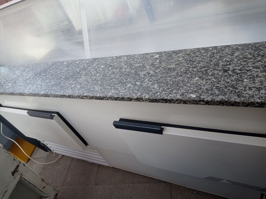 Холодильная витрина Cold Польша 200 см