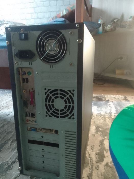 Продам Комп'ютер Системний блок. Озу 512 мб Відеокарта Radeon 9500