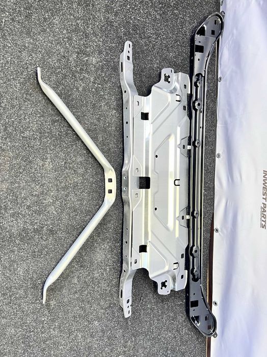 Bmw G20 G22 G26 планка розпорка окуляр Кронштейн фари Панелі передньої