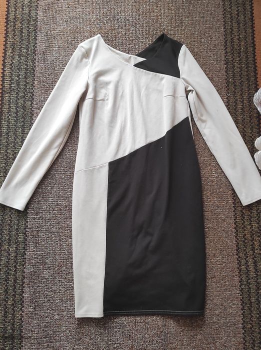 Трикотажна сукня