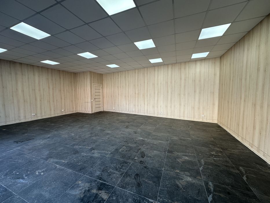 Оренда нового комерційного примішення 60 м2 з ремонтом, Коцюбинське