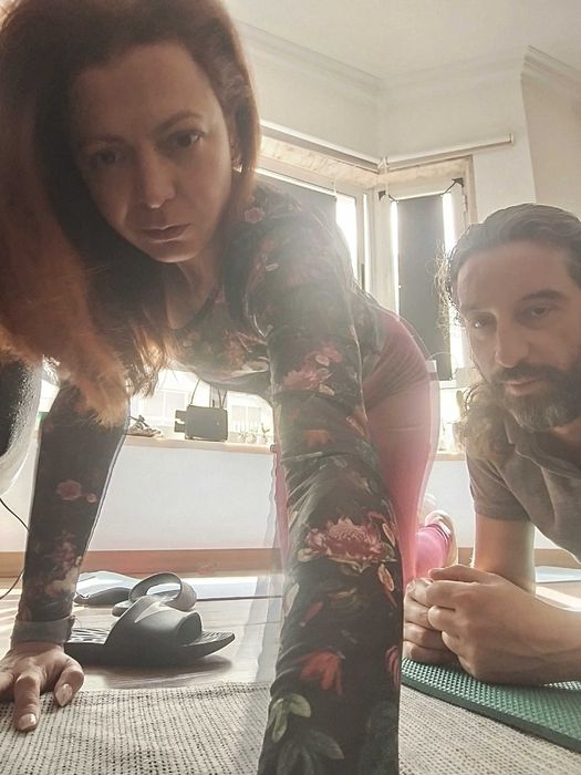 Calças novas da Zara _ Tamanho 42 _ Entrego no Comboio ou metro