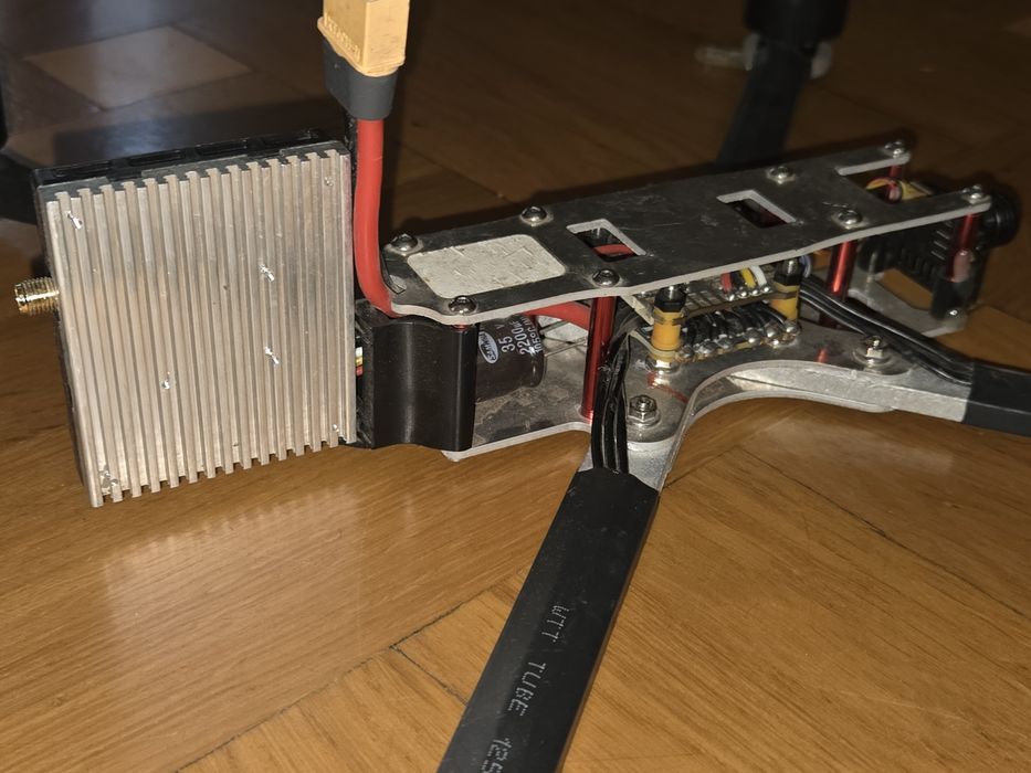 Продам FPV-дрон.