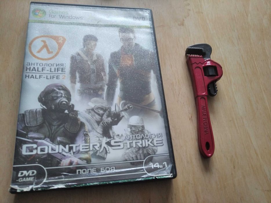 диск із грою half life pc з бонусом