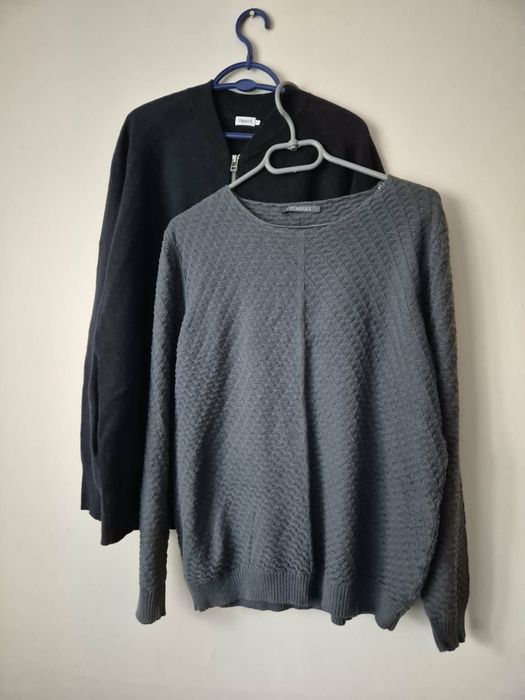 Dwa ciepłe sweterki męskie rozmiar L