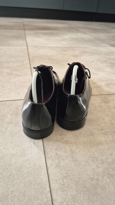 Buty lakierowane skóra lakierki Giacomo Conti