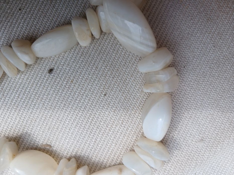 Бусы из камня 58 см