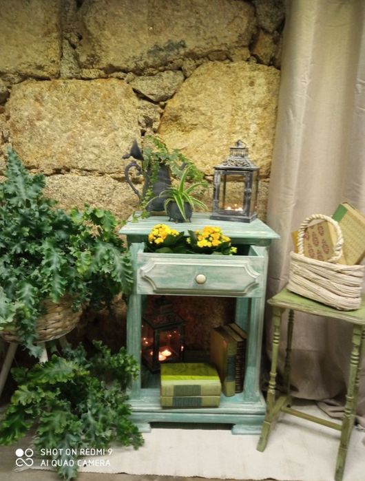 Mesa de noite o decorativa