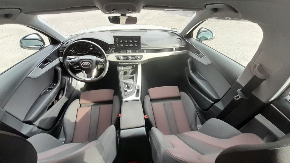 AUDI A4 B9 2.0 automat