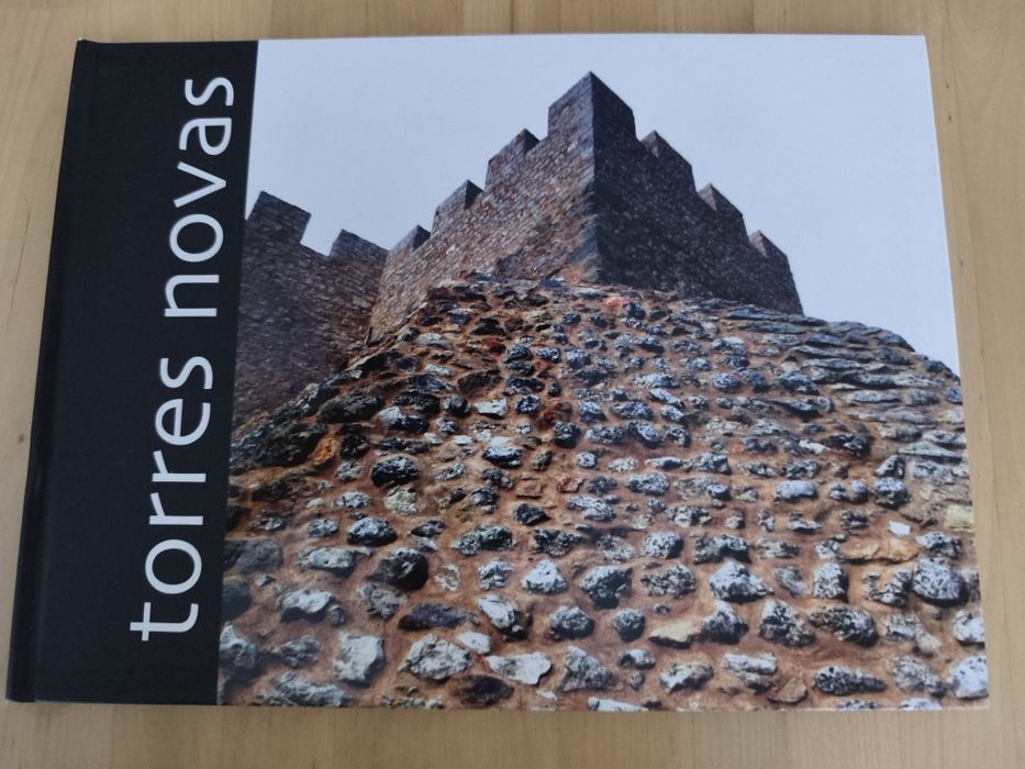 Livro "Torres Novas"