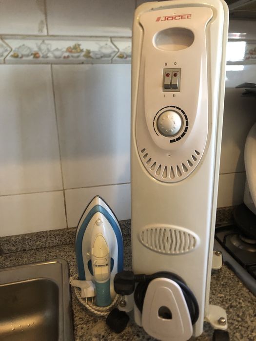 Ferro de engomar e aquecedor