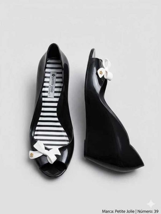 Sapato da marca Petite Jolie, especificamente da linha produzida pela Parodi