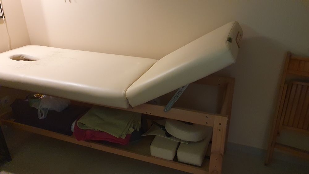 Stół łóżko do masażu 70cm