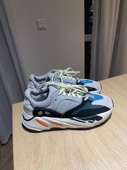 adidas Yeezy boost 700 Wave runner 39.