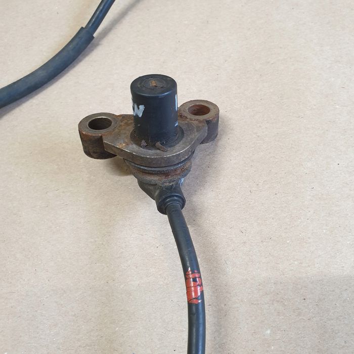 czujnik abs tylny mitsubishi carisma oe 0265006294