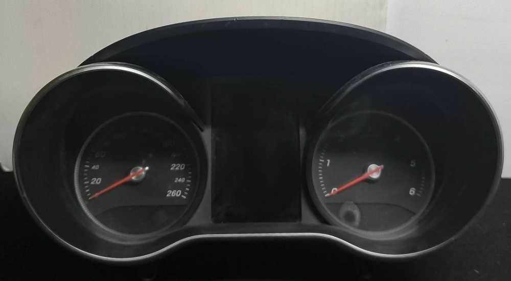 Quadrante / Painel de Instrumentos | MERCEDES-BENZ | Outro Modelo
