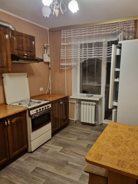 Продаж 1-кімнатної квартири неподалік центру