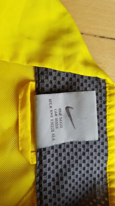 Przeciwwiatrowa kurtka do biegania, Nike