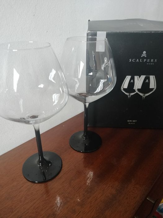 Taças de GIN Scalpers