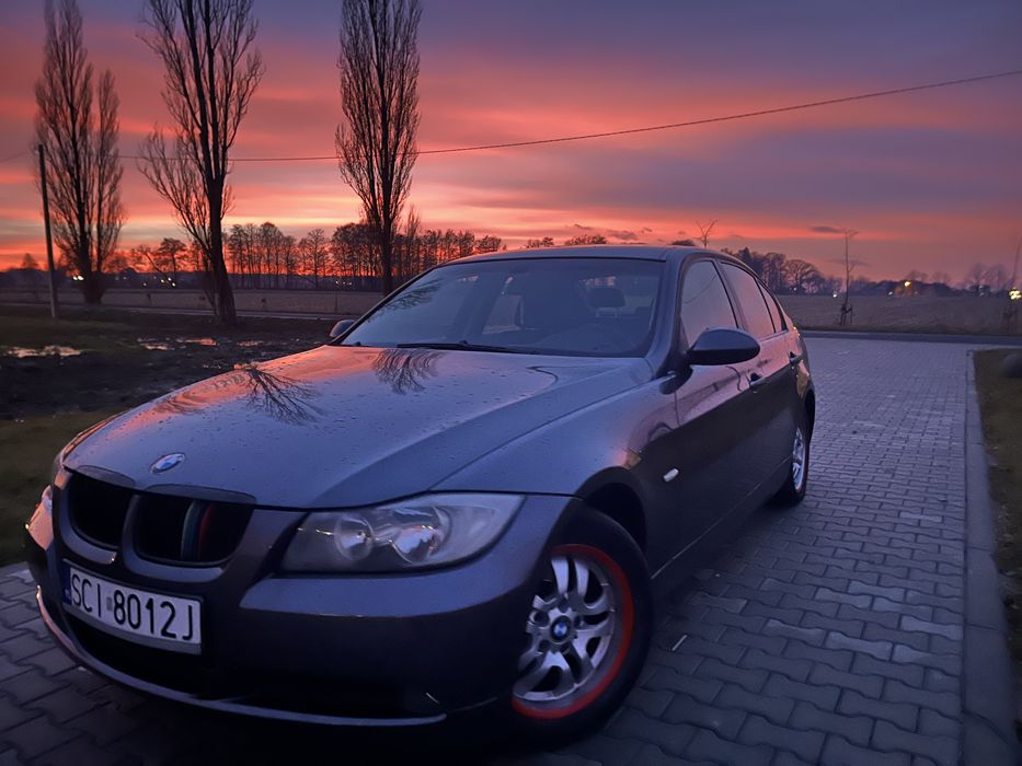 BMW serii 3 e90 Rok 2008 Silnik 2.0 cM 163 Podgrzewane fotele 6 Bieguw