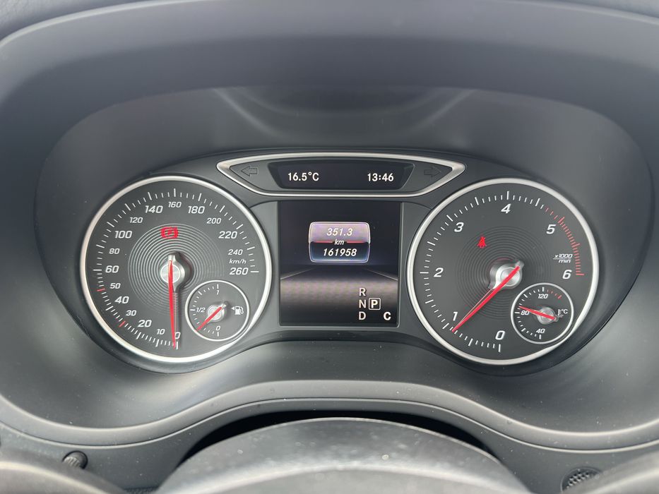 Mercedes-Benz Classe B 180 CDI AMG Line | Caixa Automática | 139 cv | Full Extras
