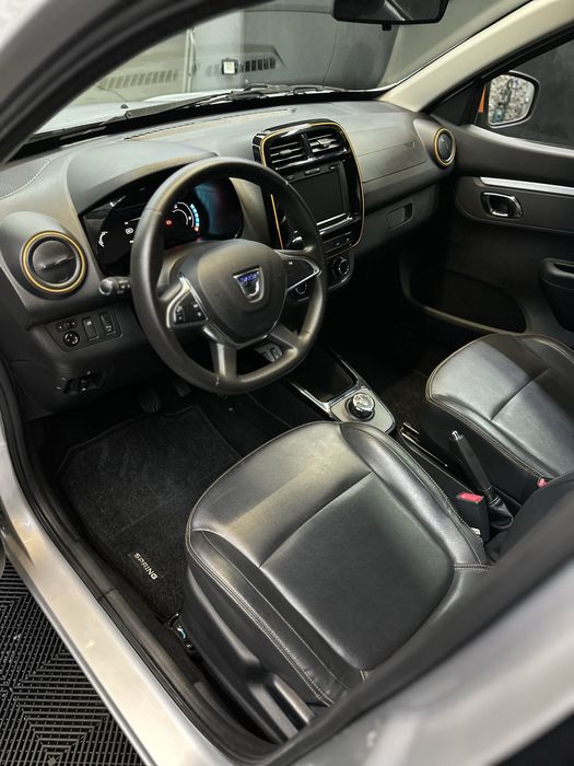 Dacia Spring Eletrico 2021 / 20.000kms / Garantia ate 2030