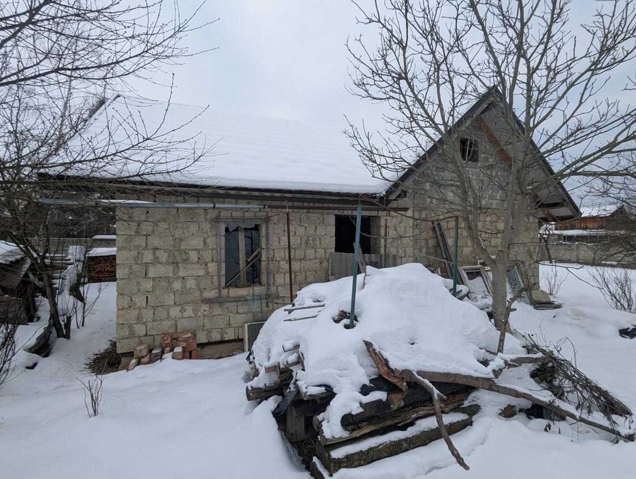 Продається дача із ділянкою 10 сот у с. Крихівці (12)