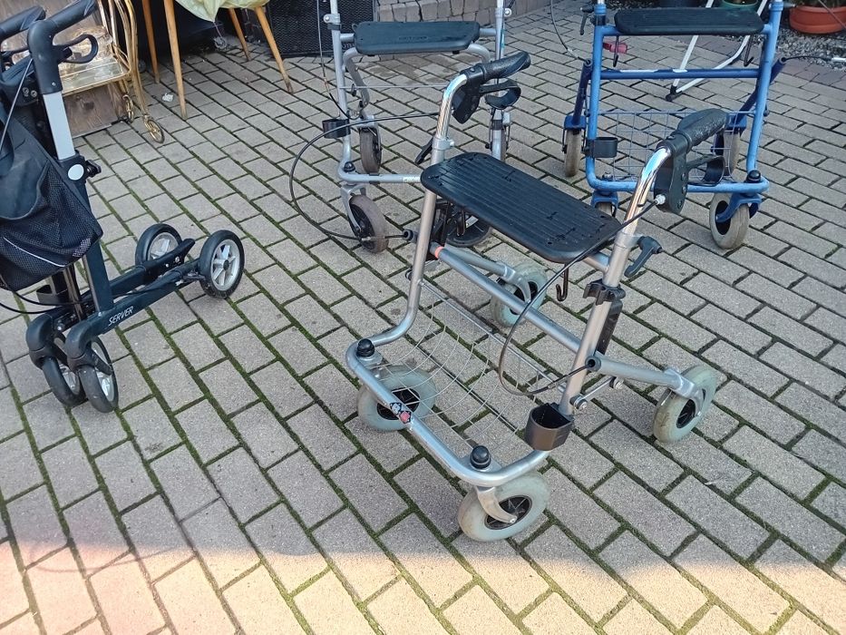 Balkonik inwalidzki kule toaleta przenośna