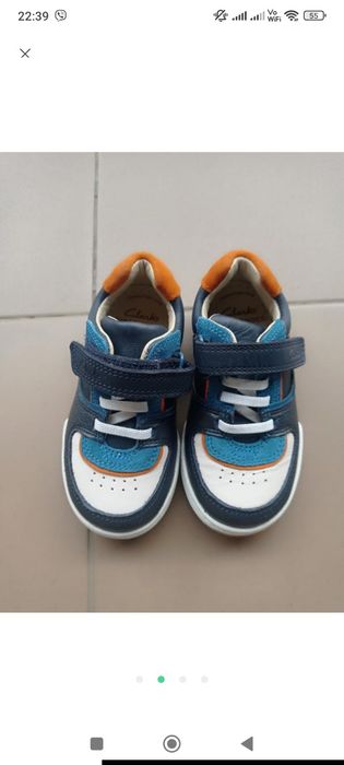 Шкіряні кросівки Clarks, розмір 22-23