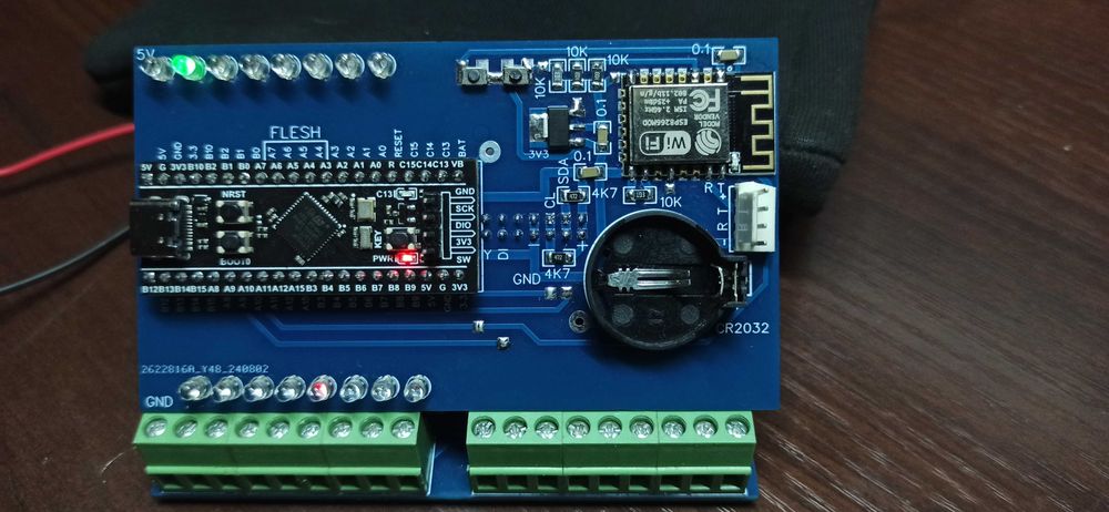 ПЛК PLC - STM32F407 /  411 + WIFI  на DIN рейку